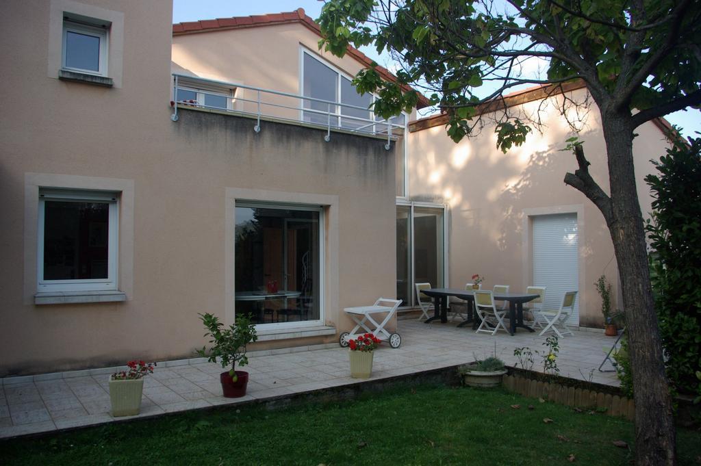 Le Puy-en-Velay Villa Loriline المظهر الخارجي الصورة